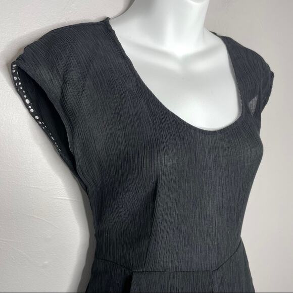 ANTHROPOLOGIE Cropped Wide Leg Jumpsuit Womens Size 0 Black Abbey Crepe Belted - Picture 3 of 10